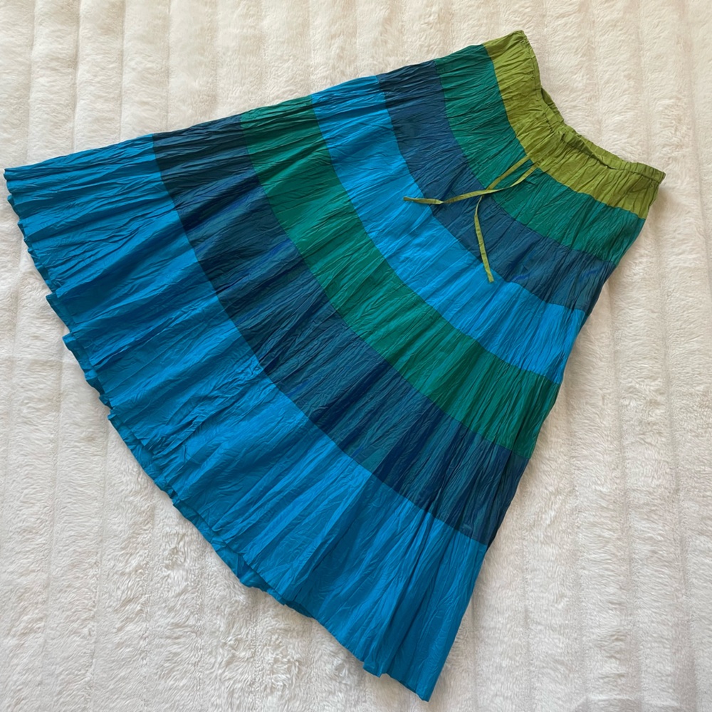 Cache skirt.